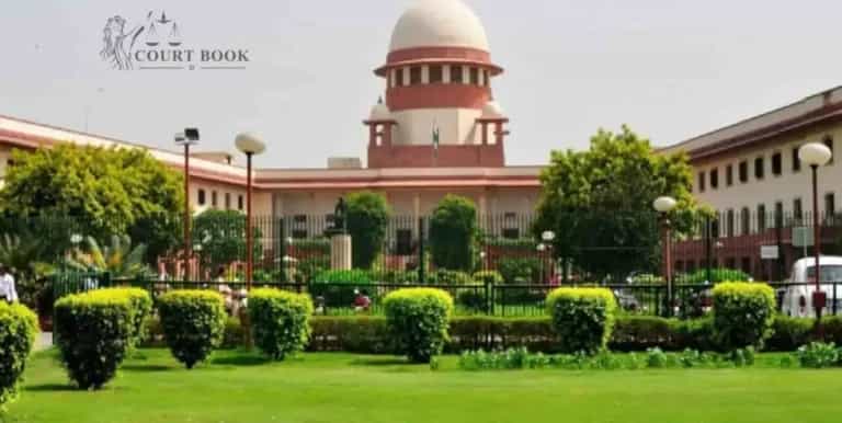 Supreme Court Withdraws Action Against Lawyer After Apology in Tamil Nadu Cash-for-Jobs Case
