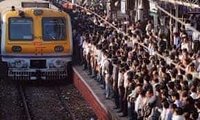 Bombay High Court Flags 'Alarming' Local Train Deaths, Suggests Automatic Doors for Mumbai Locals