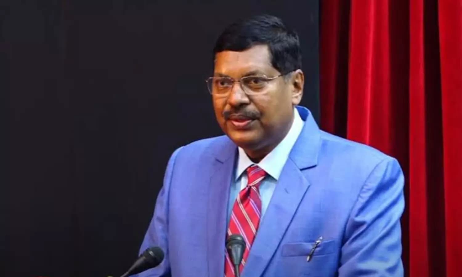 CJI BR Gavai Criticizes SCBA for Denying Farewell to Justice Bela Trivedi