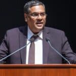 सीजेआई संजीव खन्ना ने कहा: "न्यायपालिका में सार्वजनिक विश्वास अर्जित करना होता है, आदेश से नहीं मिलता"