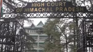 Himachal Pradesh High Court Orders IGMC Shimla to Issue NOC to Doctor Willing to Pay Bond Amount for New Job